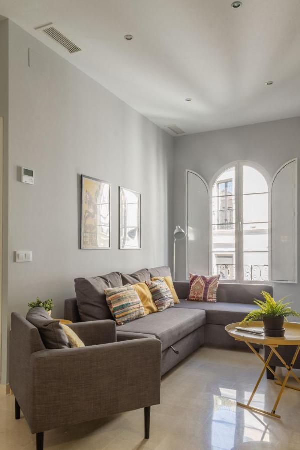Centriko Conteros Apartment Seville Exterior photo